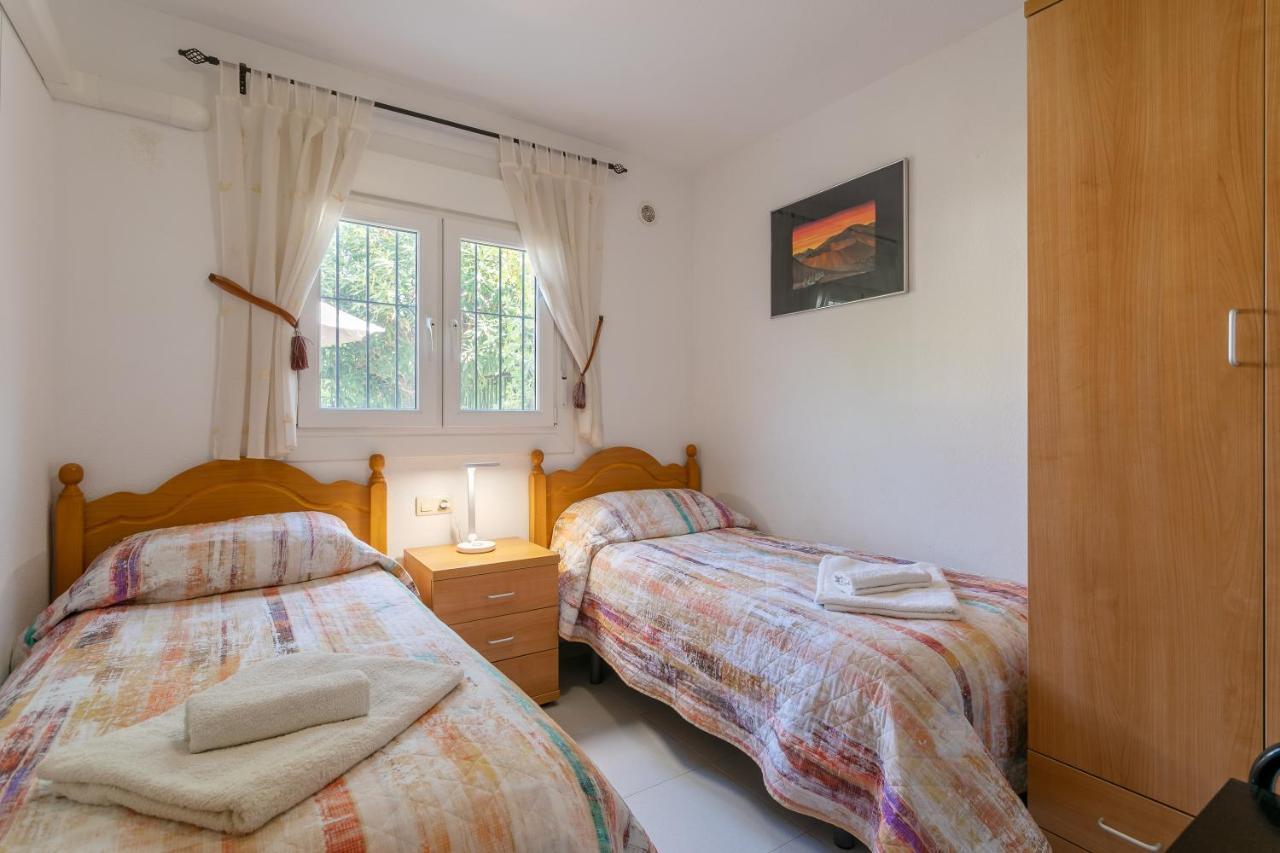 Heads 2 Holiday Homes Apartment Villamartín Exterior foto