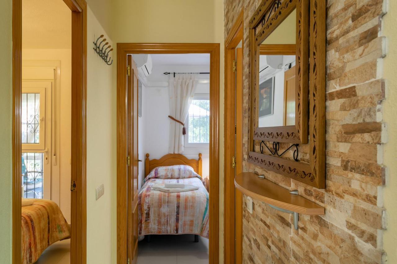 Heads 2 Holiday Homes Apartment Villamartín Exterior foto
